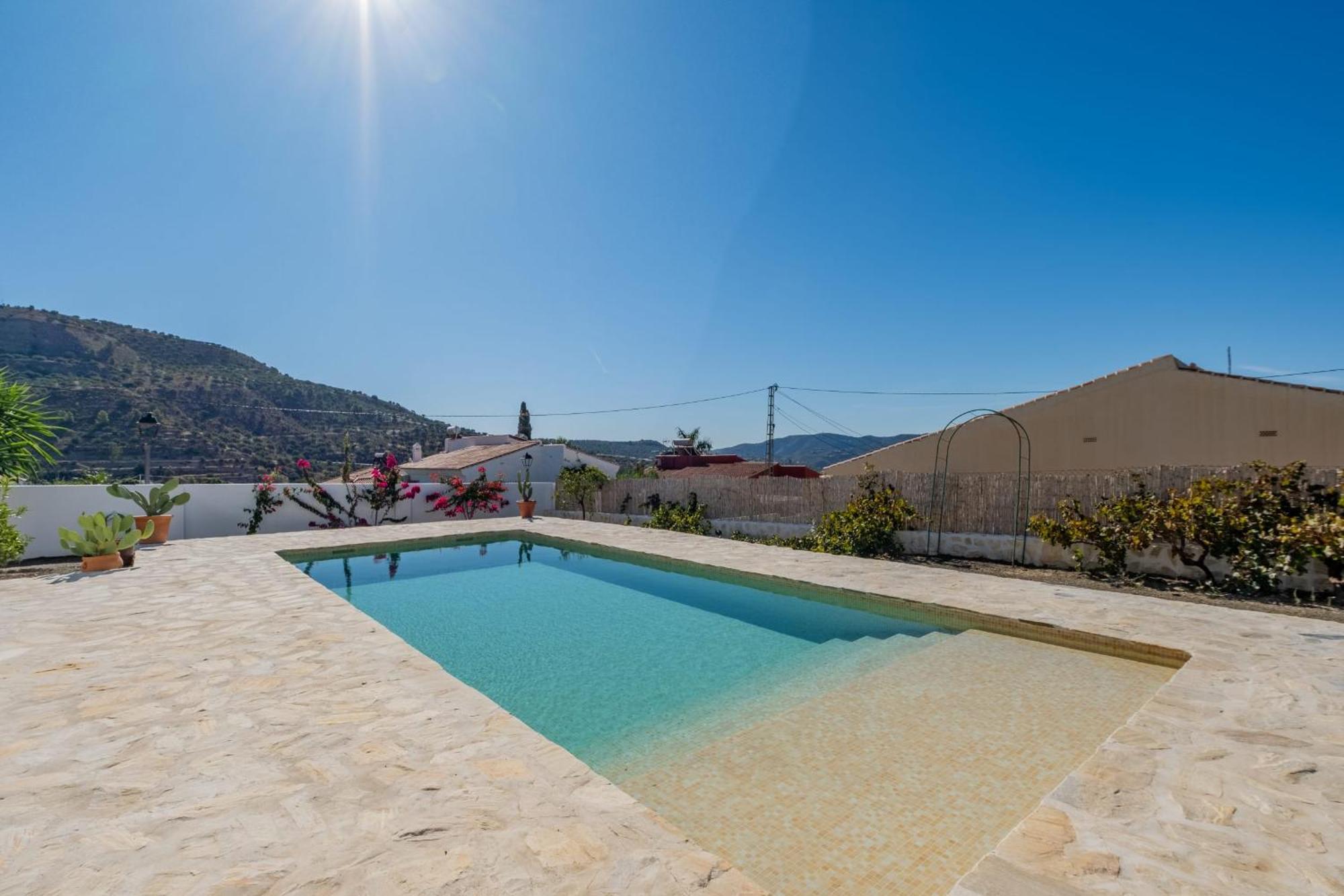 Cayetana - Spacious 4-bedroom With Private Pool Terrace & Bbq Málaga